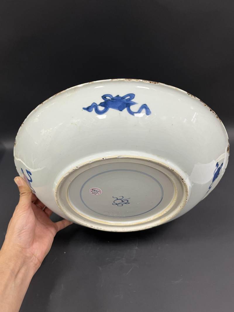 清康熙 青花云龙纹大盘 - 图5