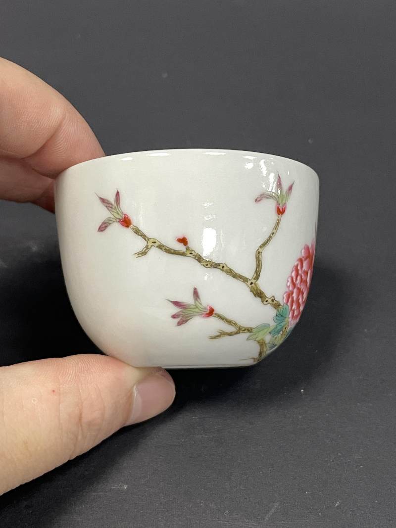 民国 仿珐琅彩牡丹纹杯 - 图2
