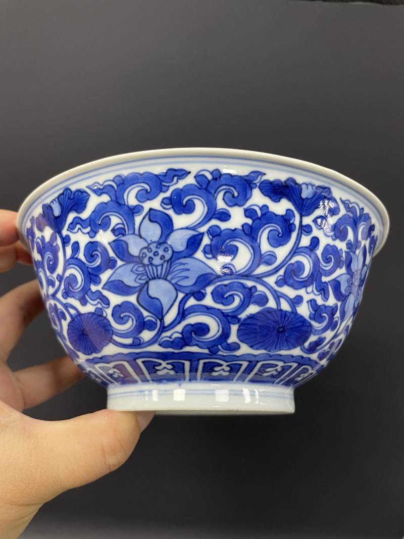 清康熙 青花缠枝莲纹大碗 - 图6
