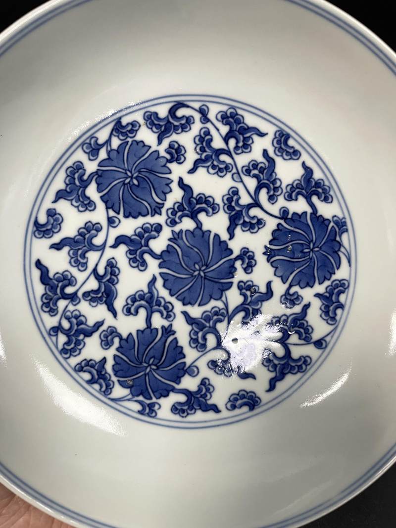 清道光 青花缠枝花卉纹盘 - 图3