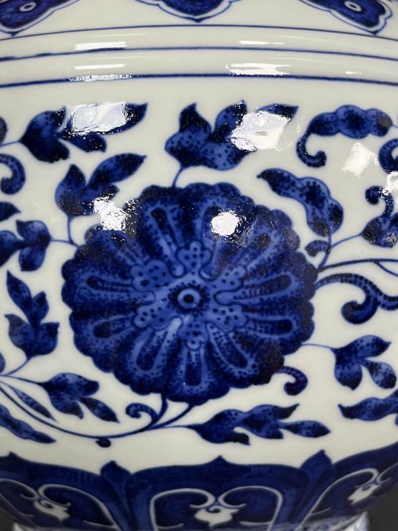 清光绪 青花缠枝莲纹赏瓶 - 图11