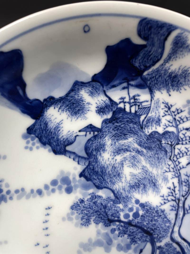 清康熙早期 青花披麻皴山水人物纹盘 - 图7