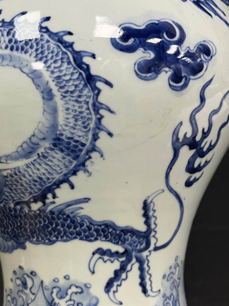 清雍正 青花云龙纹橄榄尊 - 图13