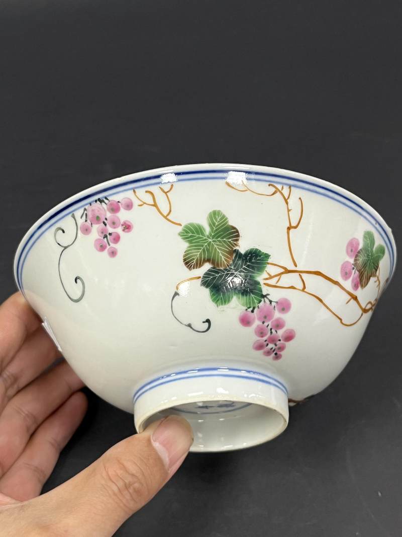 清光绪 粉彩葡萄花卉纹碗两对 - 图16