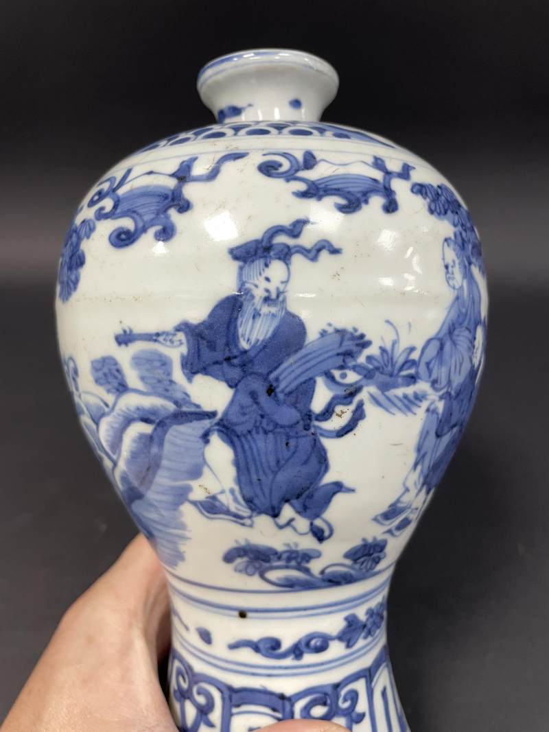 明晚期 青花神仙人物纹梅瓶 - 图11