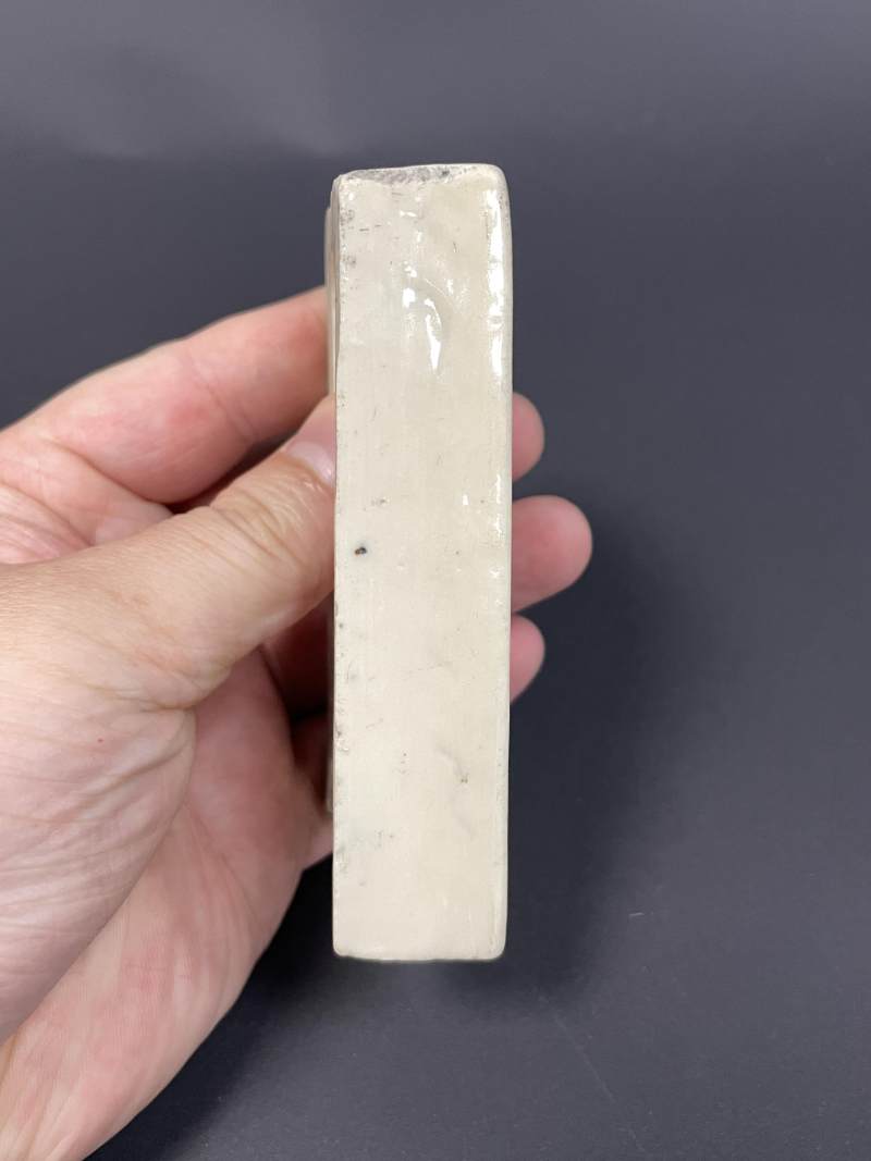 清早期 白釉小抄手砚 - 图5