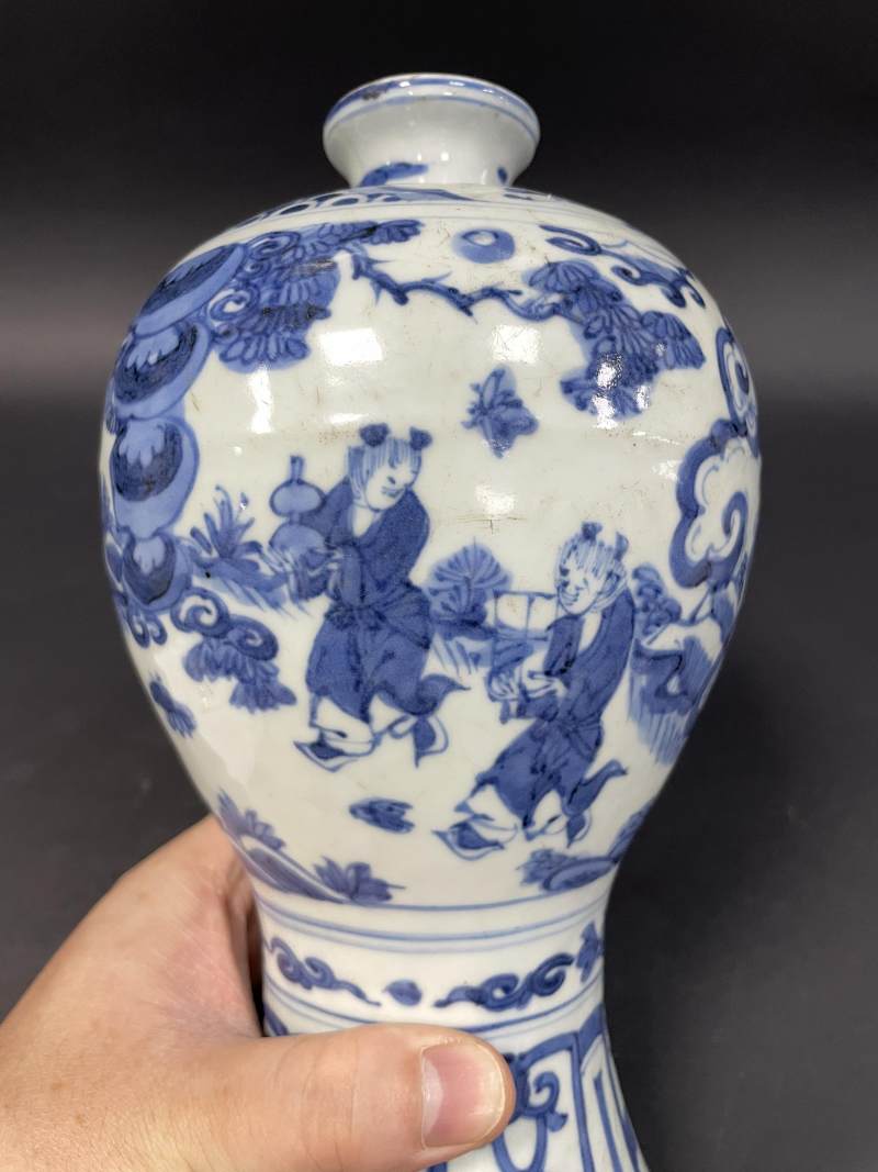明晚期 青花神仙人物纹梅瓶 - 图13