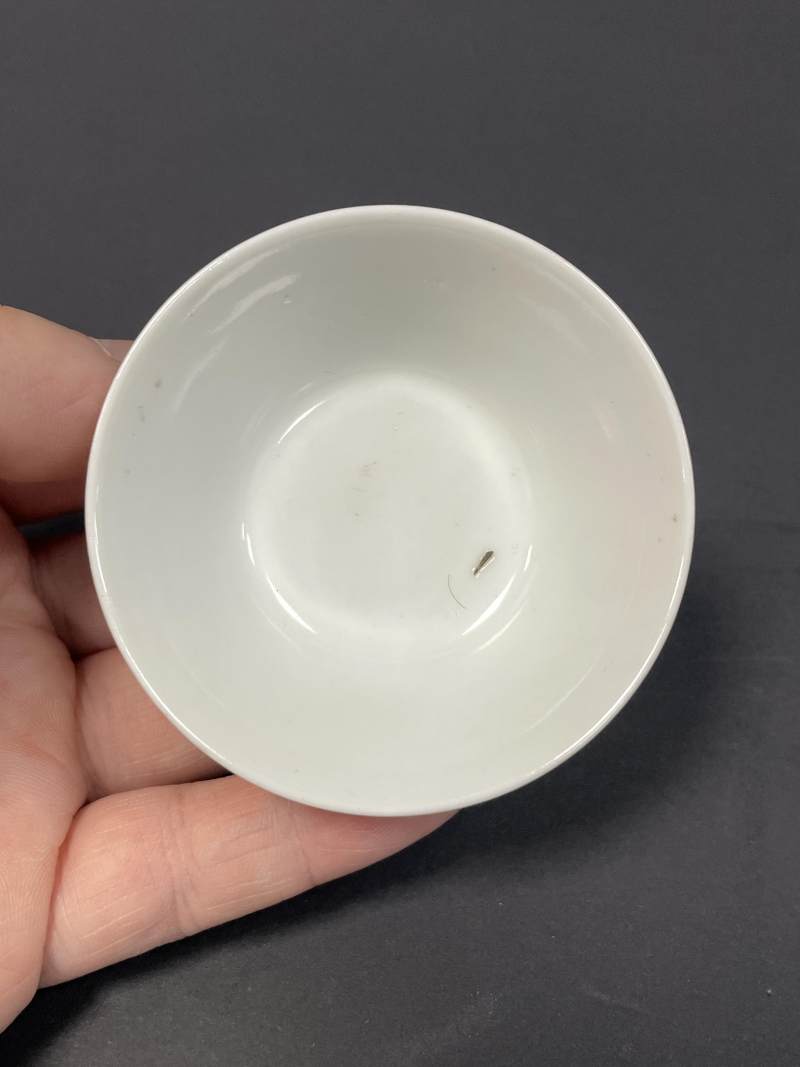 清乾隆 粉彩山水纹马蹄套杯六只 - 图15