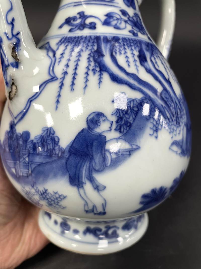 明崇祯 青花高士图执壶 - 图8