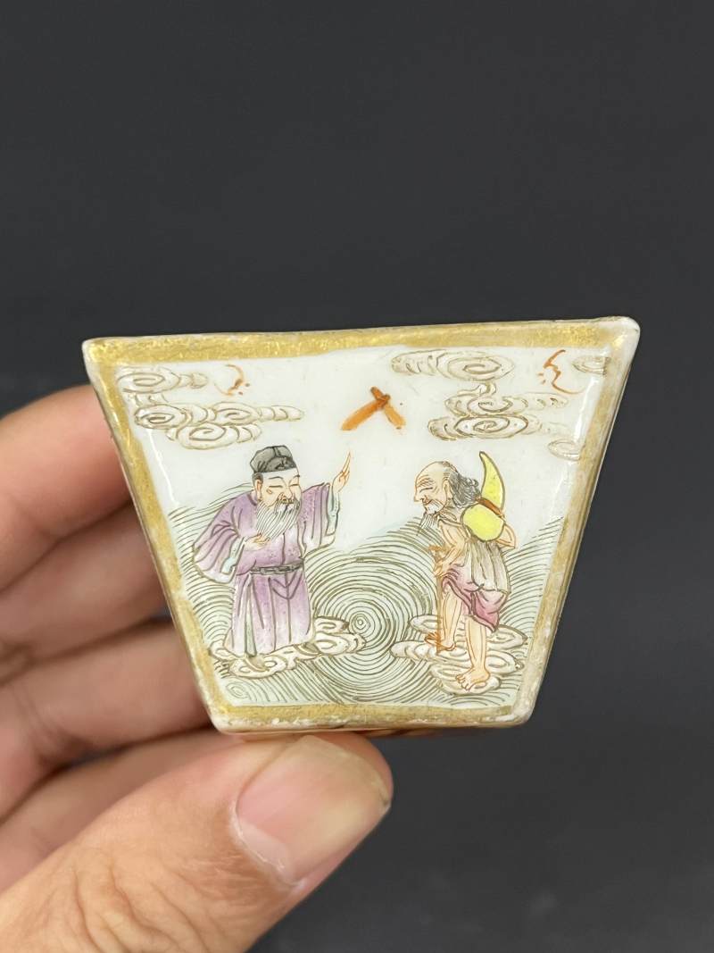 清中期 粉彩八仙过海图斗方杯四只 - 图18