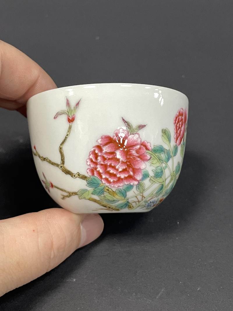 民国 仿珐琅彩牡丹纹杯 - 图3