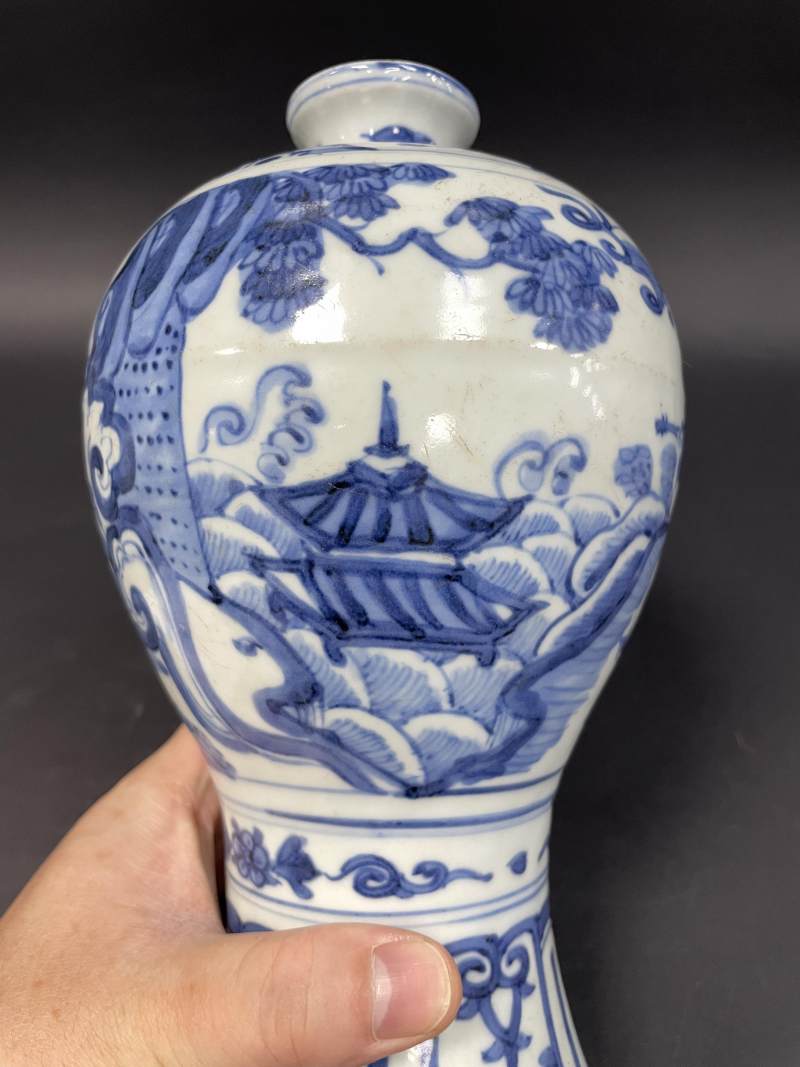 明晚期 青花神仙人物纹梅瓶 - 图14
