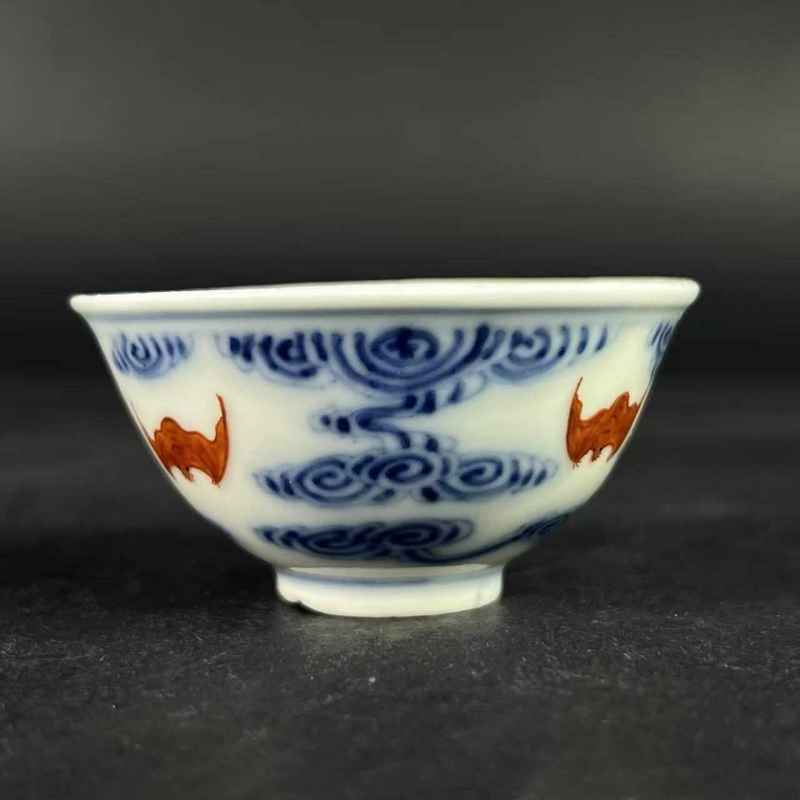 清光绪 青花矾红云福纹杯 - 图18