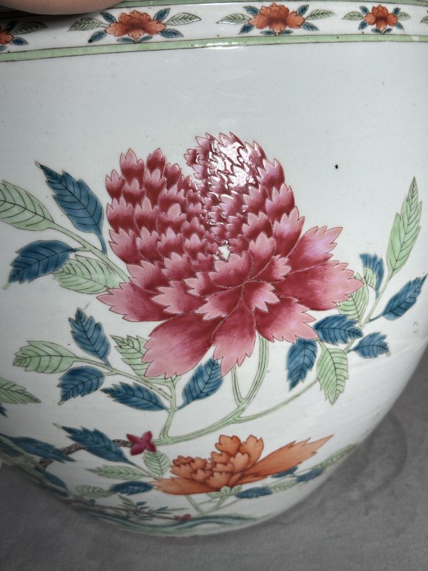 清中期 粉彩花卉鱼缸 - 图6
