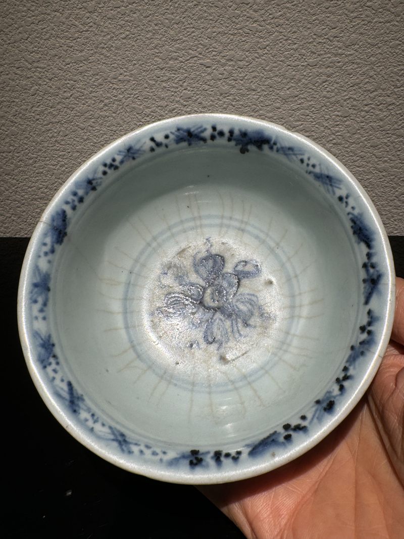明中期 青花缠枝花卉纹碗 - 图6