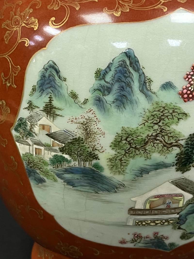 清乾隆 珊瑚红地描金花卉开光粉彩山水人物纹螭耳瓶 - 图9