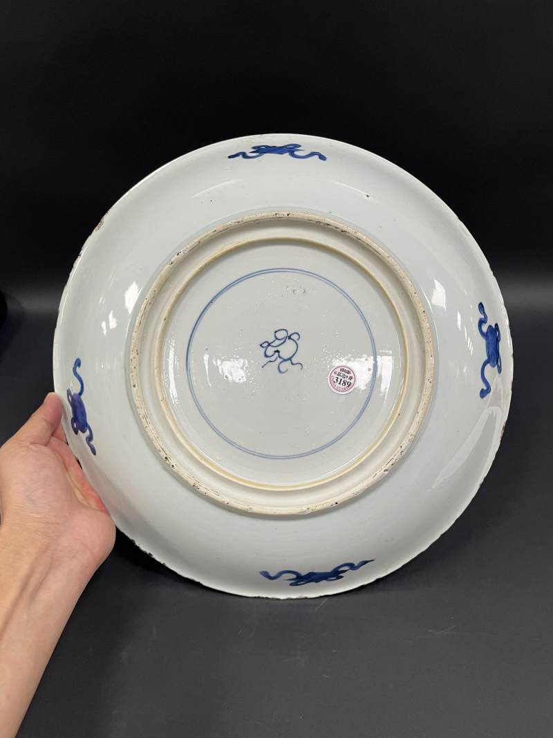 清康熙 青花云龙纹大盘 - 图6
