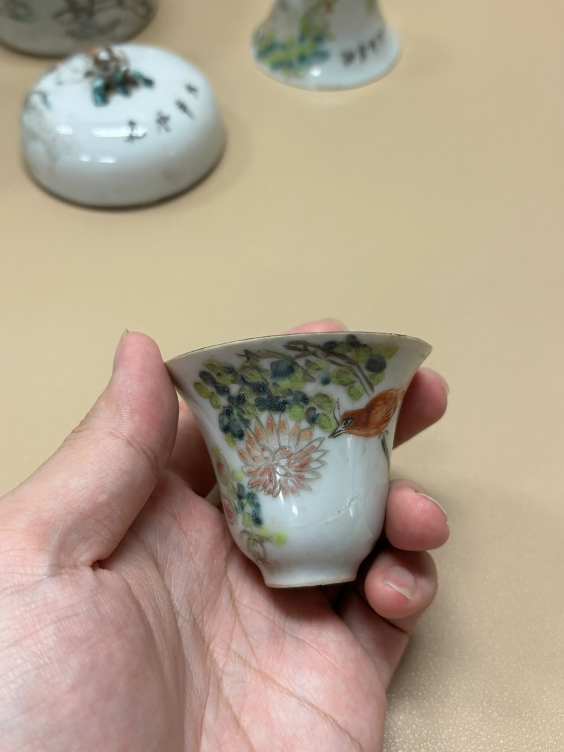 民国 浅绛彩瓷器一组五件 - 图29