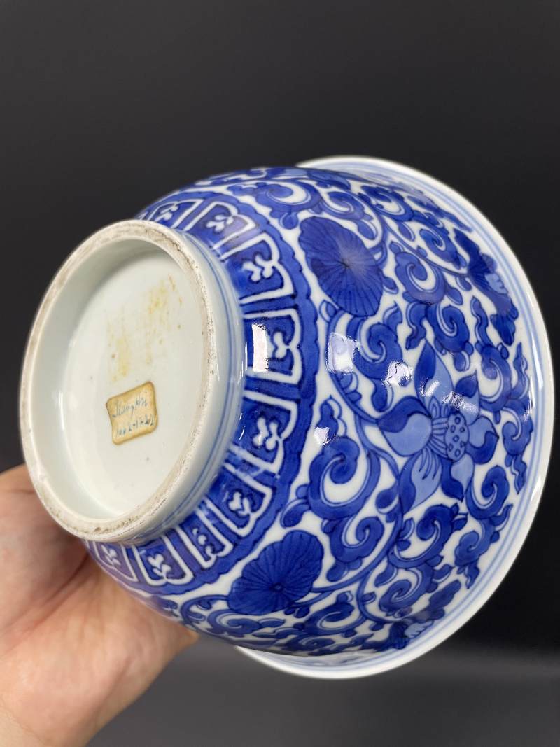 清康熙 青花缠枝莲纹大碗 - 图12