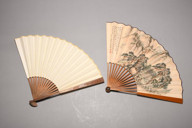 清 子安款香木砖瓦文扇骨、竹扇骨各一把 - 图2