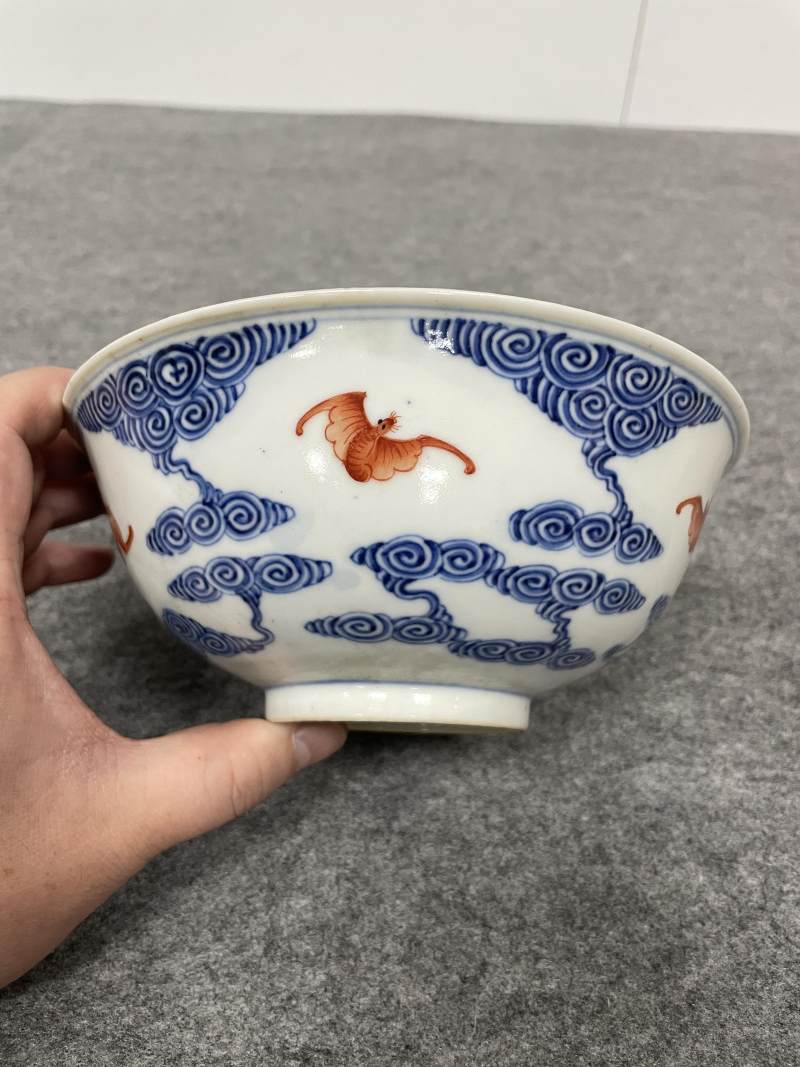 清光绪 青花矾红洪福齐天图杯、碗、盖碗、盘、匙八十三只 - 图3
