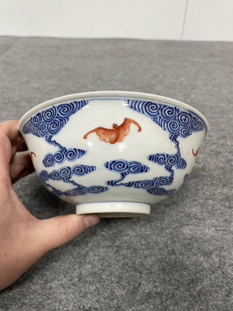 清光绪 青花矾红洪福齐天图杯、碗、盖碗、盘、匙八十三只 - 图4