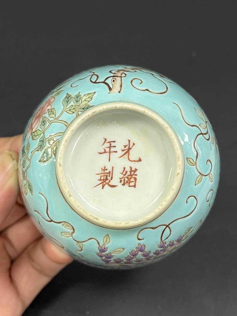 清光绪 松石绿地粉彩过墙紫藤花鸟纹杯 - 图6