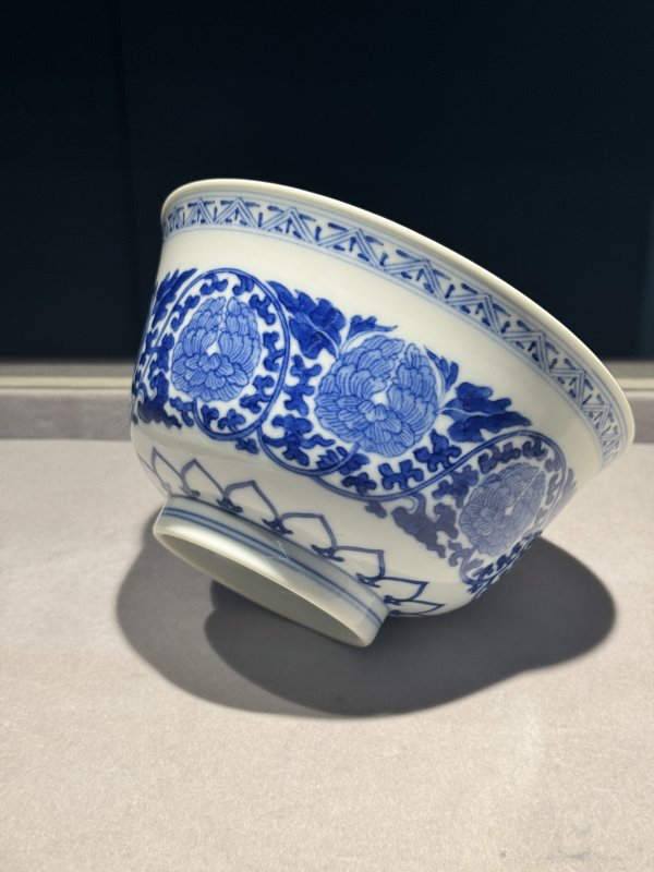 清道光 青花缠枝牡丹纹宫碗一对 - 图57