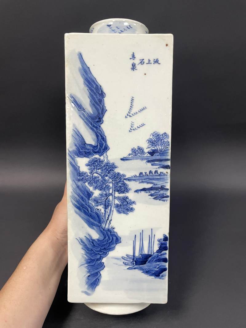 清中期 青花山水人物诗文琮式瓶 - 图5