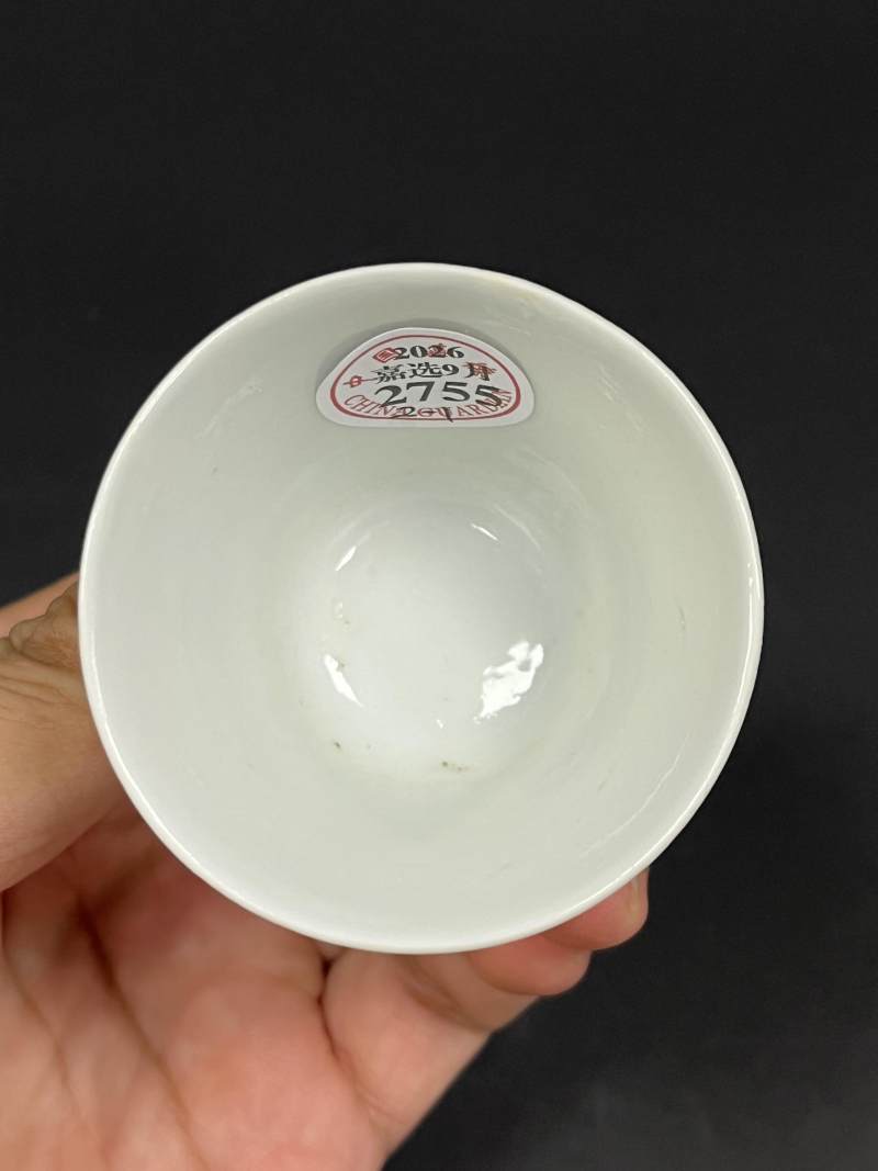 清晚期 青花洞石水仙图杯一对 - 图5