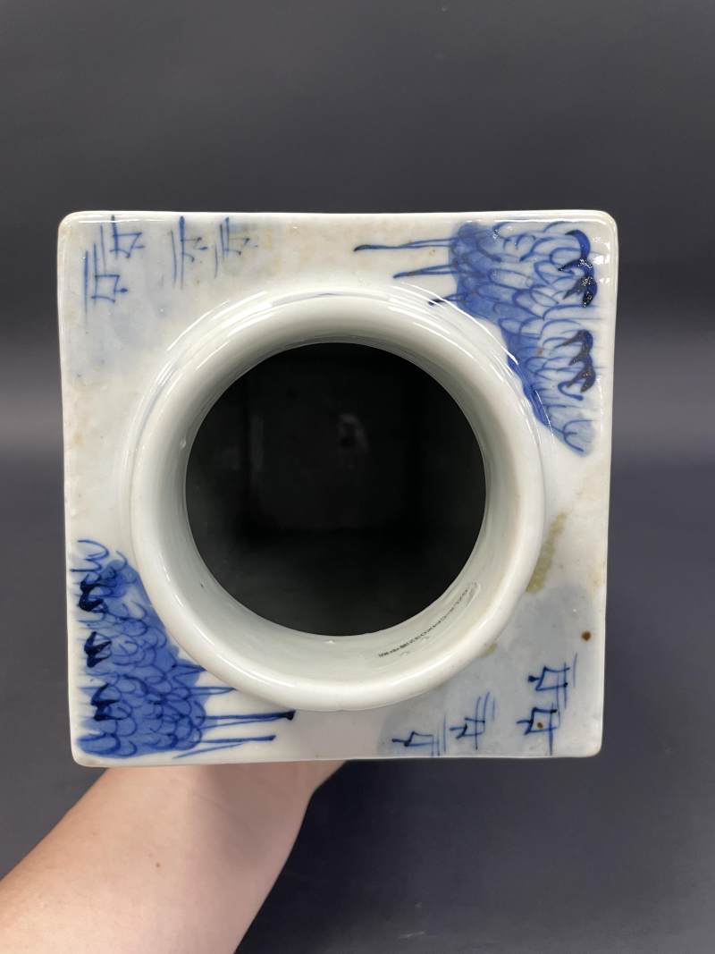 清中期 青花山水人物诗文琮式瓶 - 图6