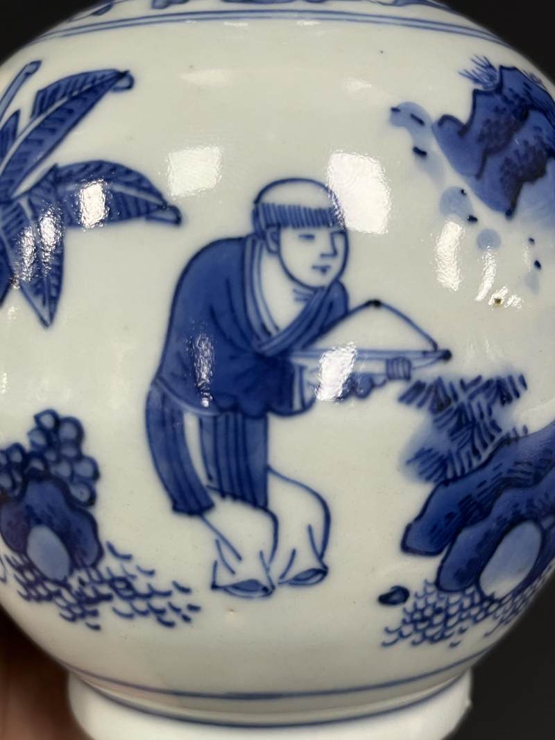明崇祯 青花高官厚禄图小葫芦瓶 - 图12