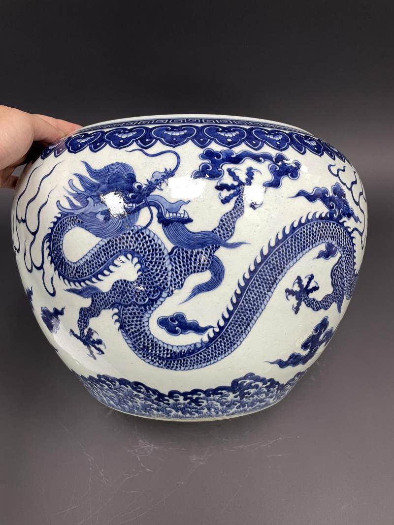 清晚期 青花云龙纹缸 - 图5