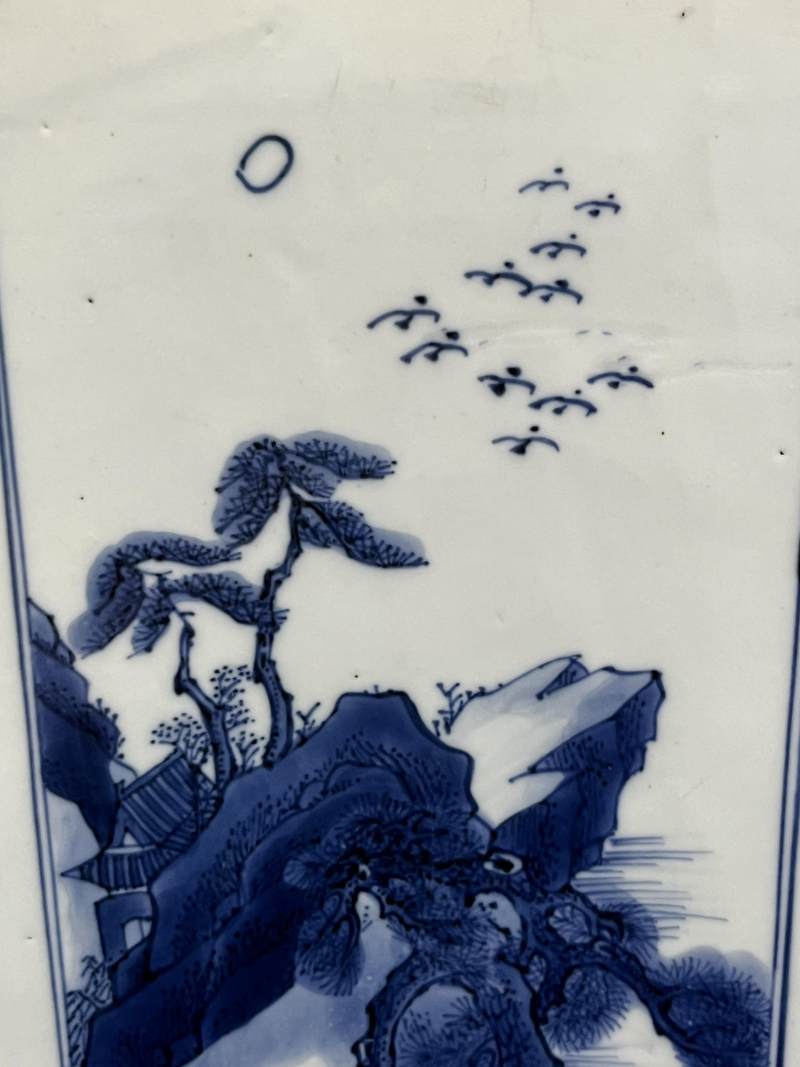 清康熙 青花山水人物纹天圆地方瓶 - 图13