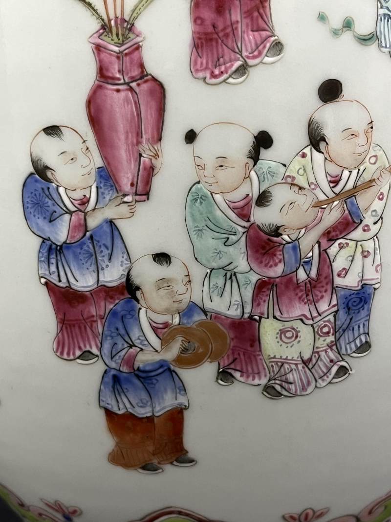清道光 粉彩百子婴戏图瓶 - 图16