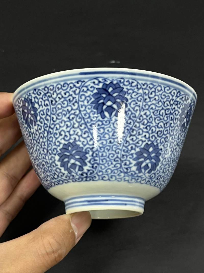 清光绪 青花缠枝花卉纹茶碗 - 图3