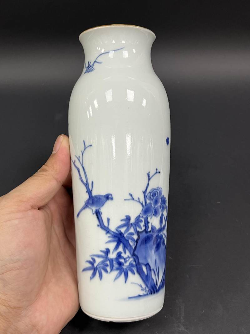 明崇祯 青花花鸟纹小筒瓶 - 图2