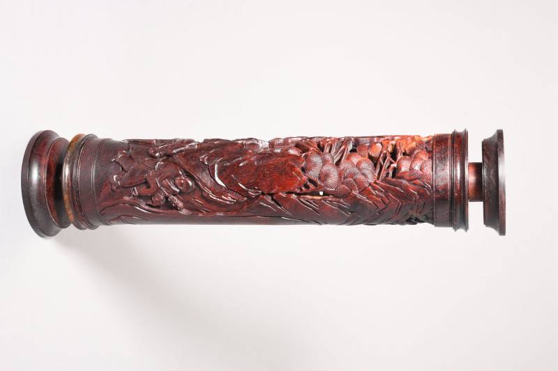 现代 紫檀踏雪寻梅图香筒 - 图3