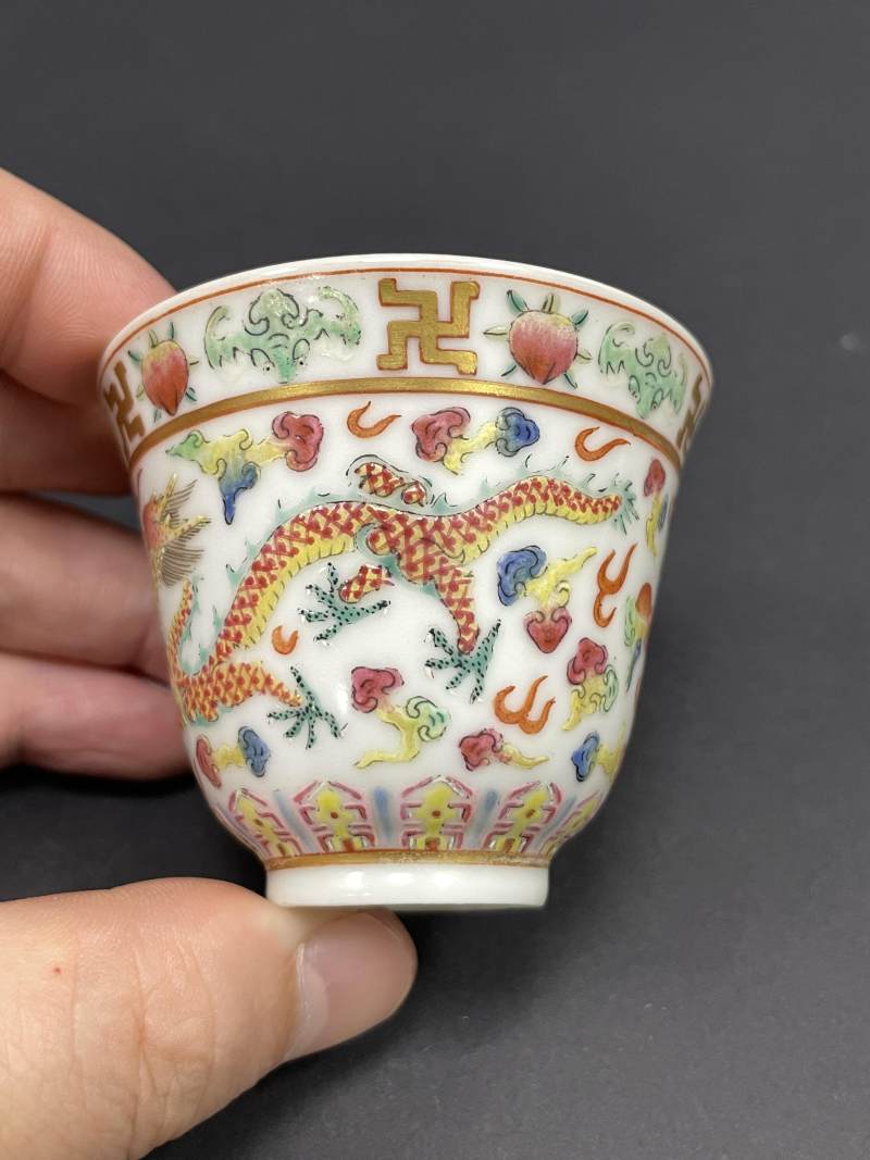 清光绪 粉彩云龙纹杯 - 图3