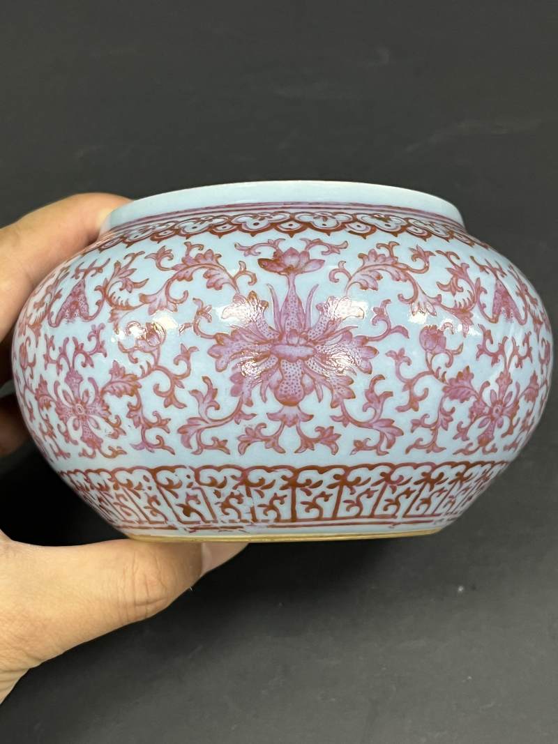 清晚期 天蓝釉胭脂红缠枝莲蝠纹围棋罐一对 - 图18