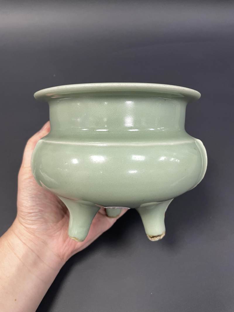 元 龙泉窑青釉鬲式炉 - 图6