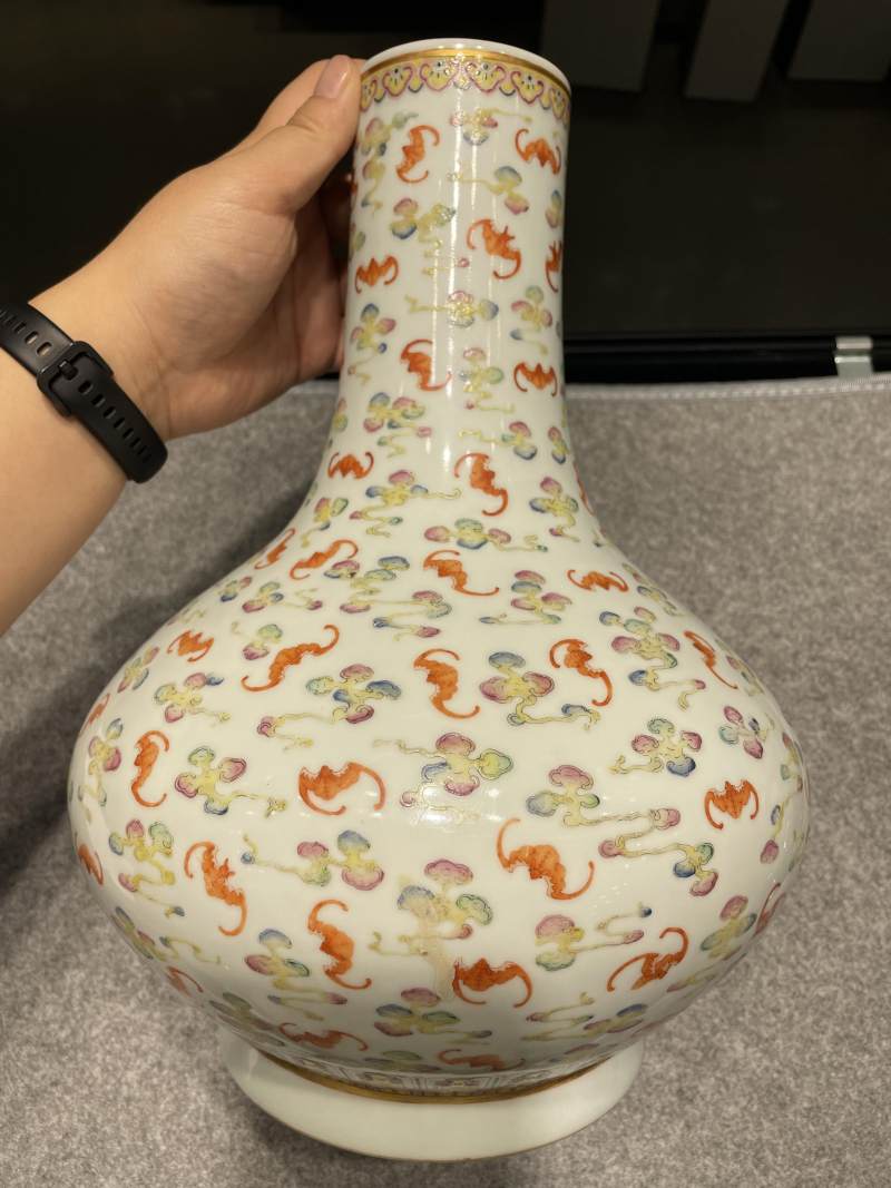 清光绪 粉彩洪福齐天图荸荠瓶 - 图5