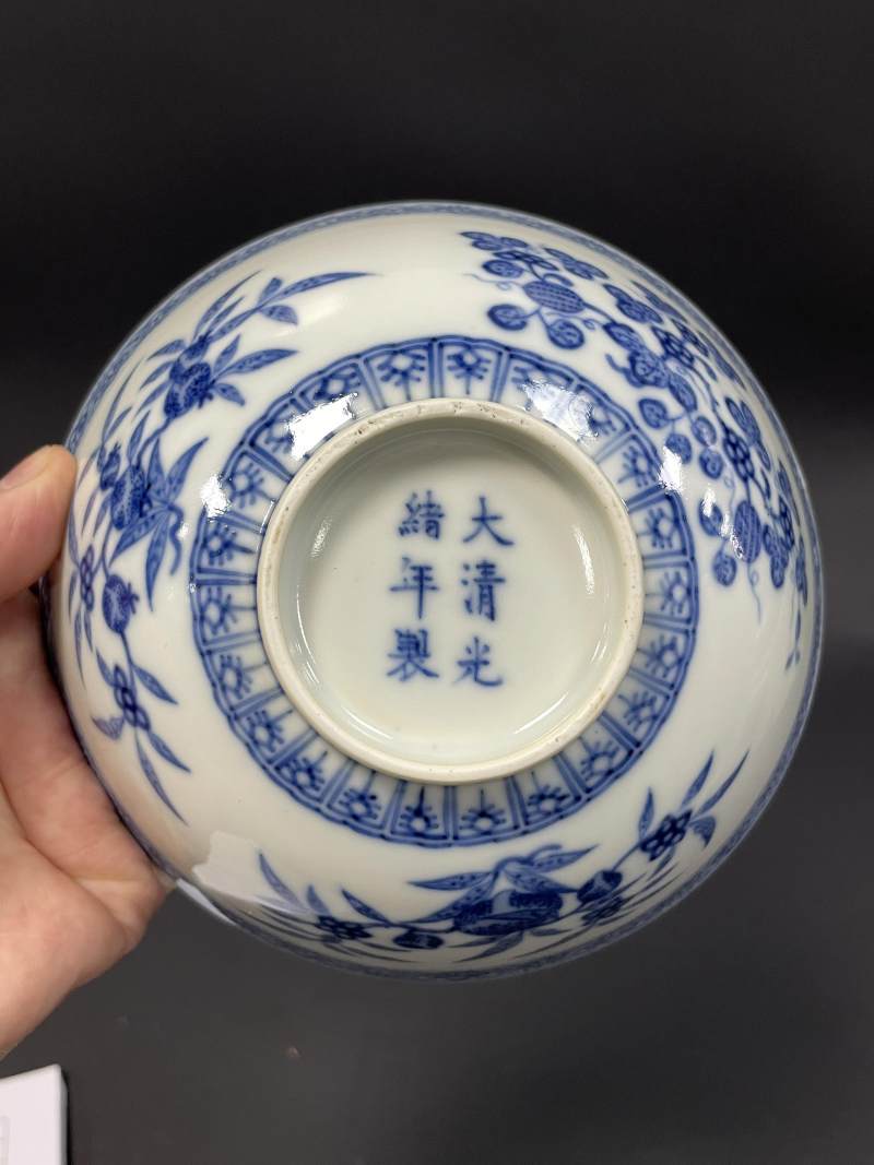 清光绪 青花三多纹碗 - 图7