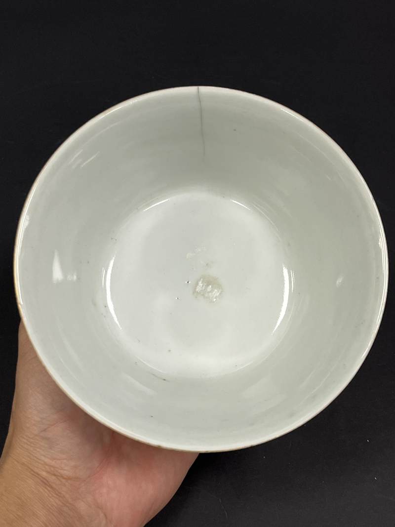 清中期 粉彩折枝花卉纹马蹄碗一对 - 图11
