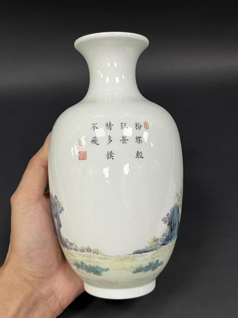 民国 仿珐琅彩仕女诗文瓶一对 - 图12