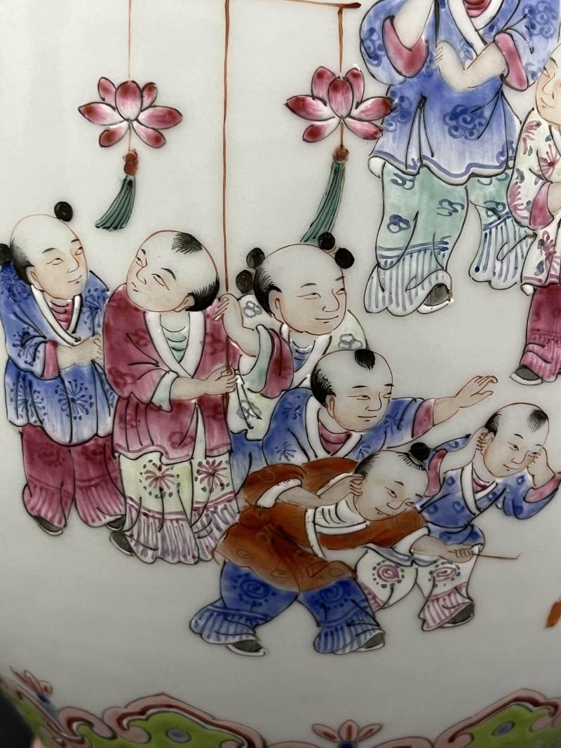 清道光 粉彩百子婴戏图瓶 - 图17