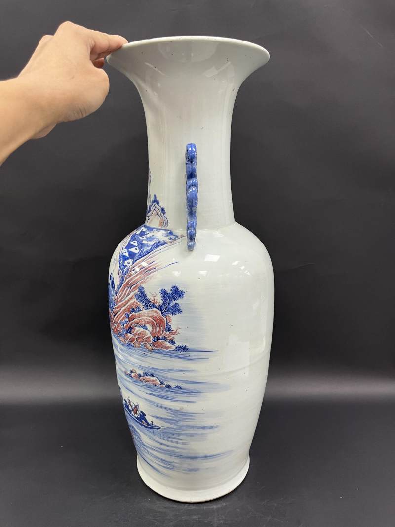 清中期 青花釉里红夜游赤壁图蝠耳大瓶 - 图3