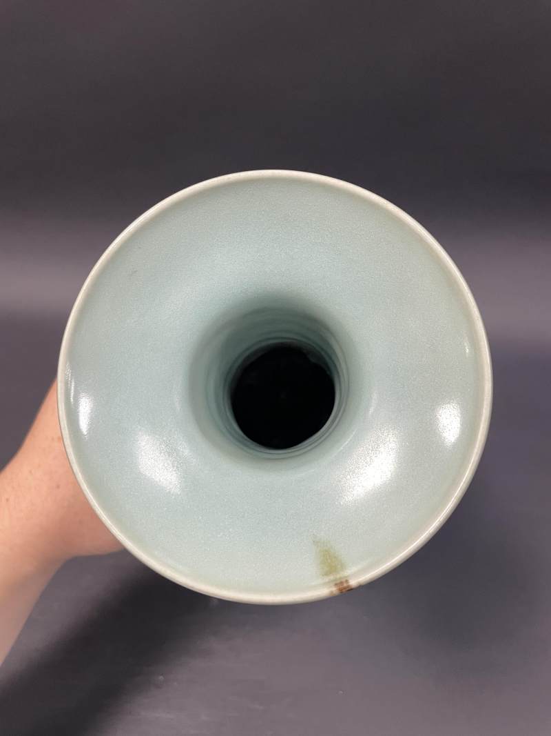 清中晚期 仿龙泉青釉飞青凤耳瓶 - 图7