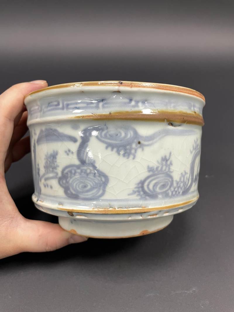 明空白期 青花山水纹筒式炉 - 图6
