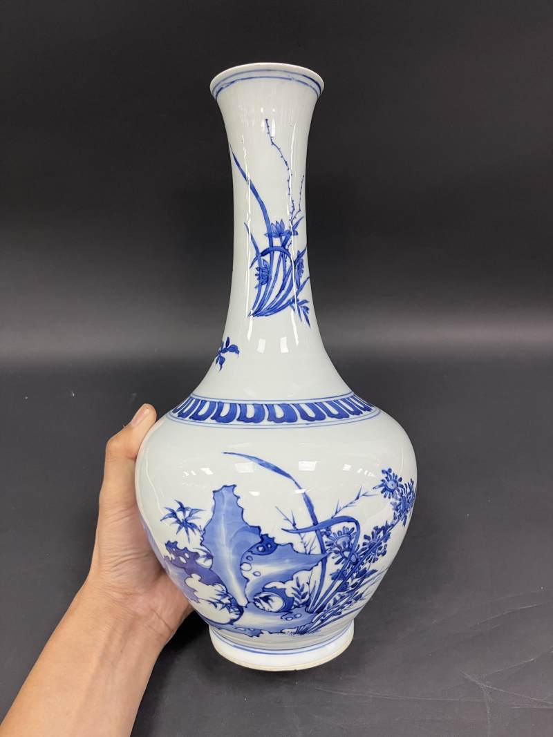 明末清初 青花瑞兽纹瓶 - 图3